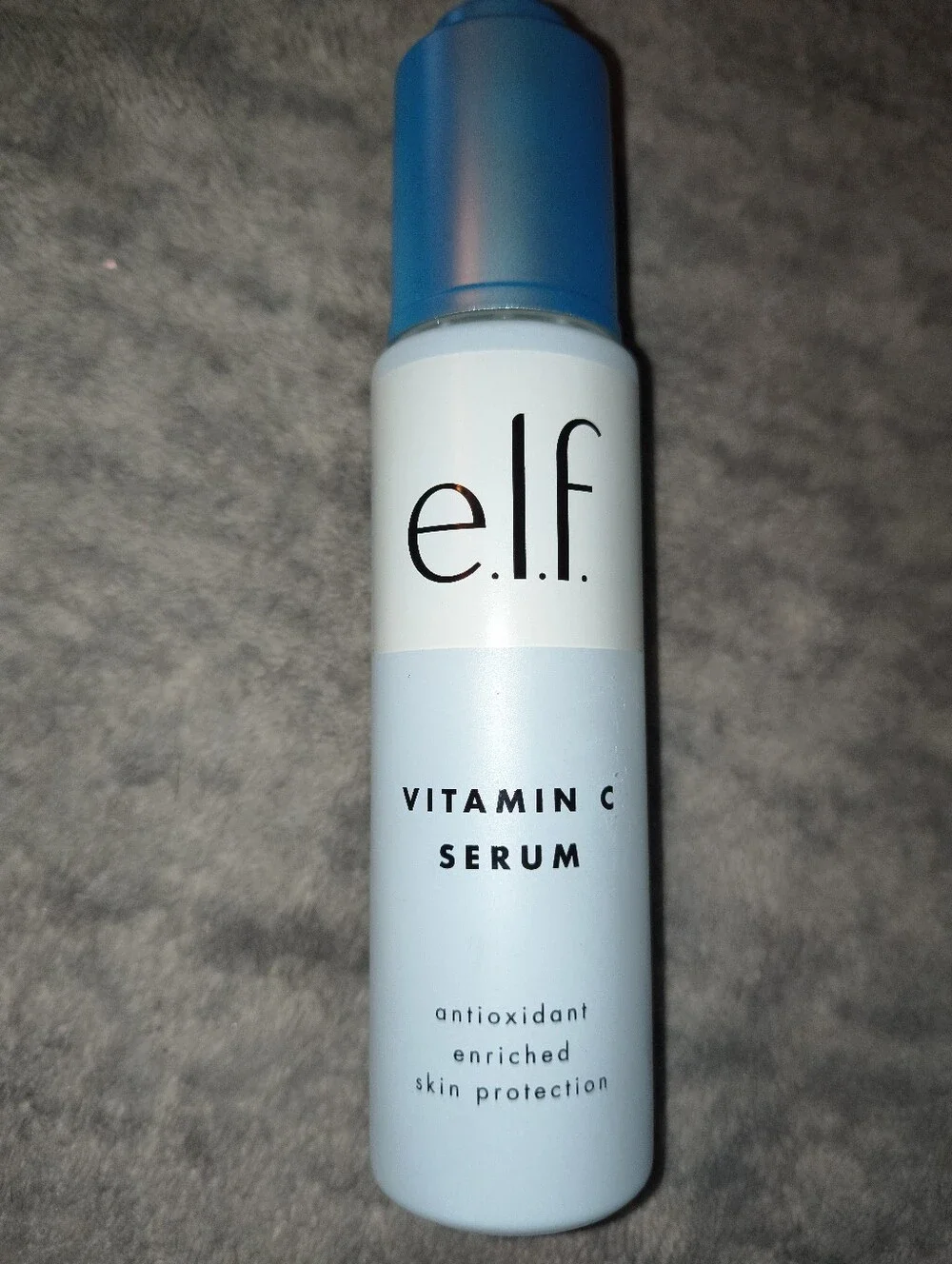 e.l.f. Vitamin C Serum - Light Blue Bottle